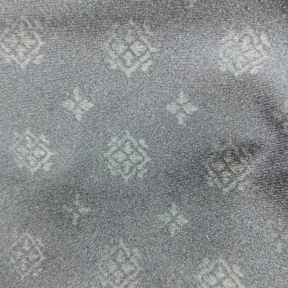 ATHLETA Black Cropped Leggings reflective M - Picture 11 of 11